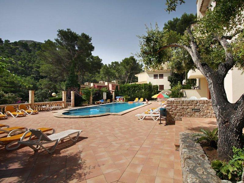 Pinos Altos Apartments Cala de Sant Vicenc Eksteriør bilde